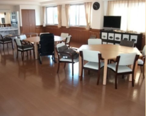 住宅型有料老人ホーム　かさねハイツ深井北町 食堂