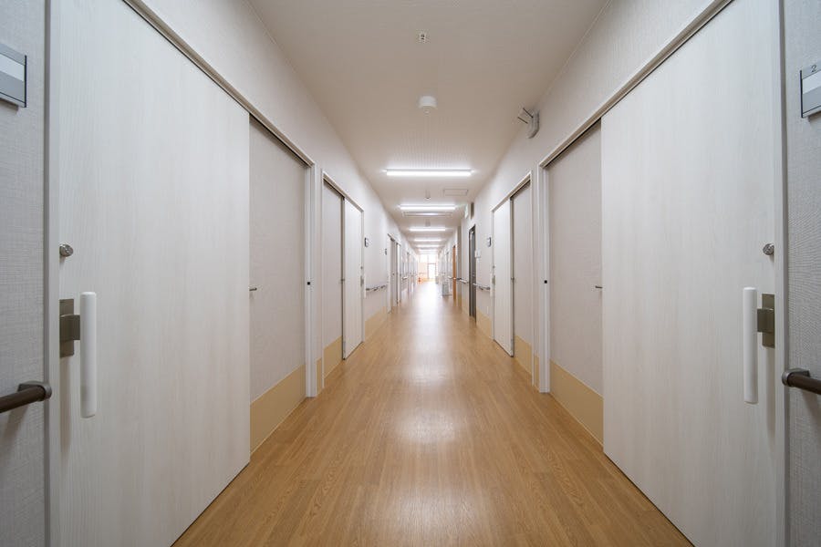 クランコート八尾弐番館 廊下