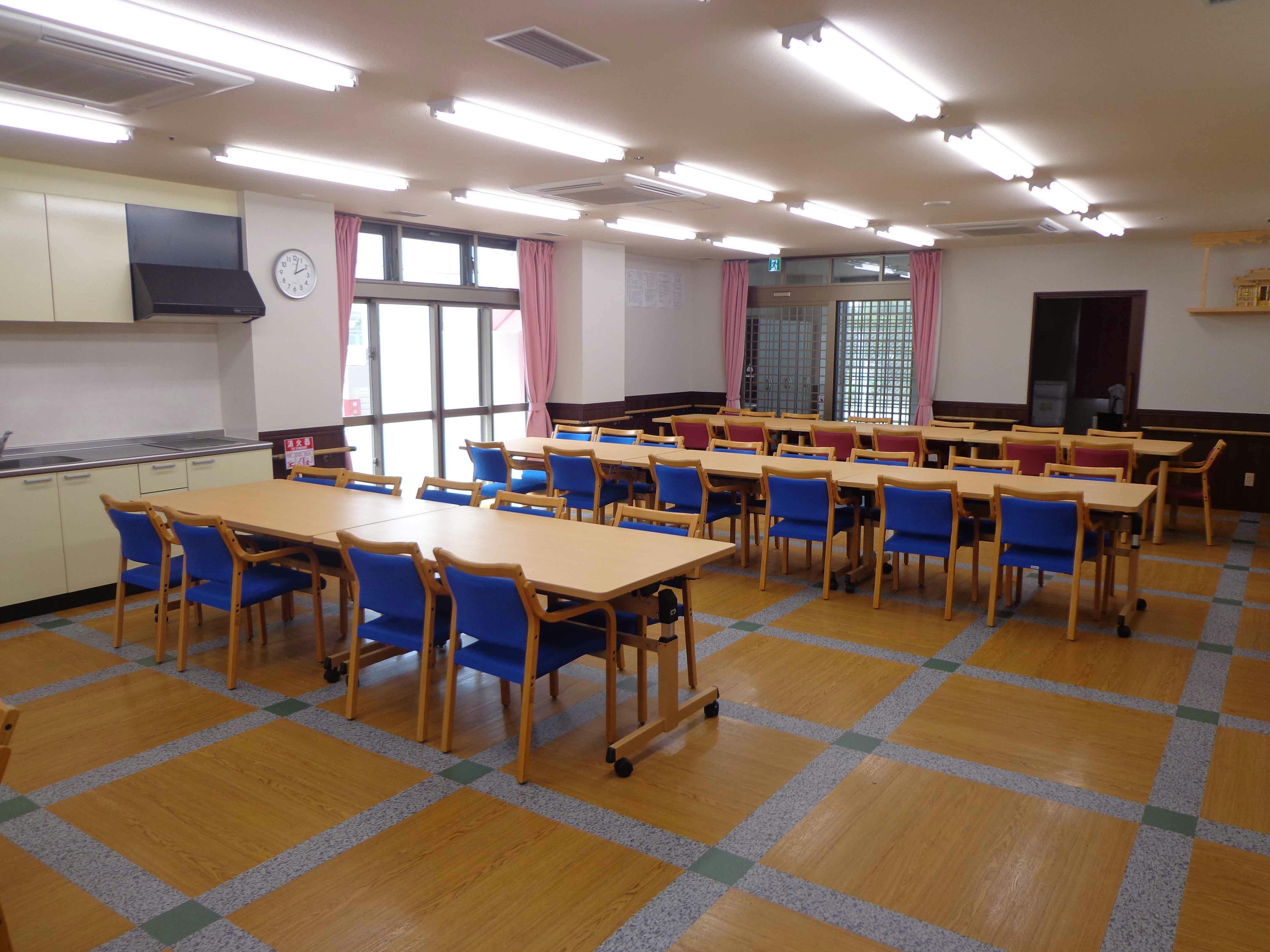 サービス付き高齢者向け住宅ここいちうるま 共用スペース