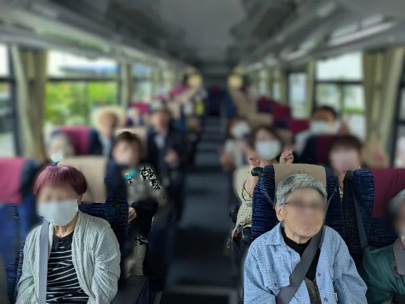 サービス付き高齢者向け住宅サングレイス本町 バス旅行