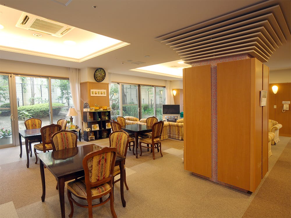 ルナハート千里 丘の街 喫茶ラウンジ