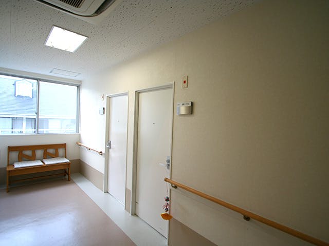 介護付有料老人ホーム慶愛苑小田原 廊下
