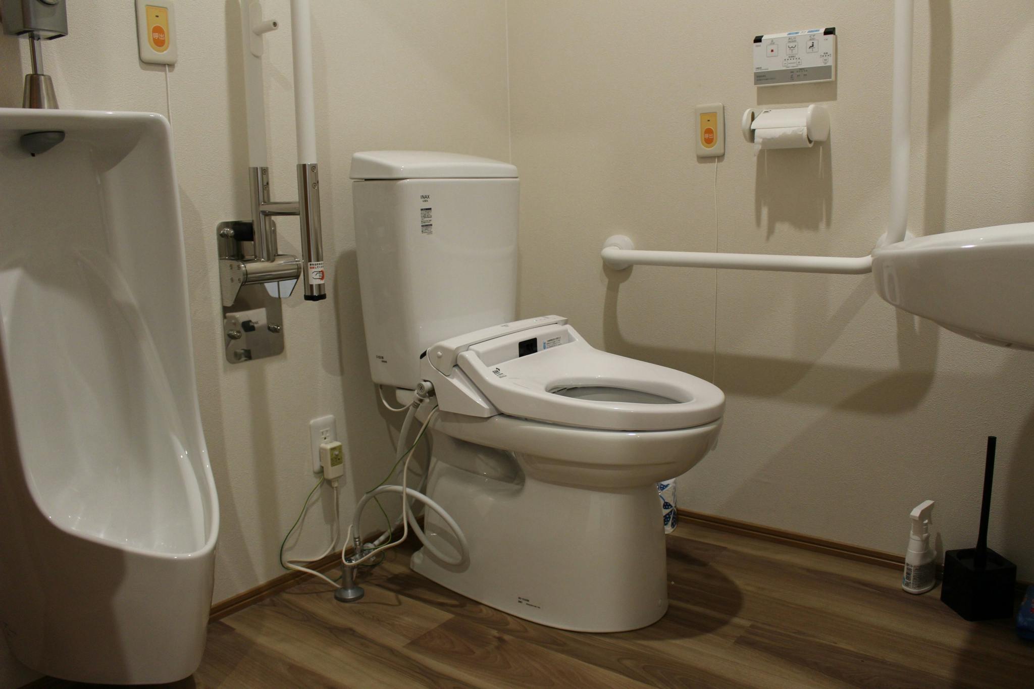 ホームライフ喜楽の杜 共用トイレ