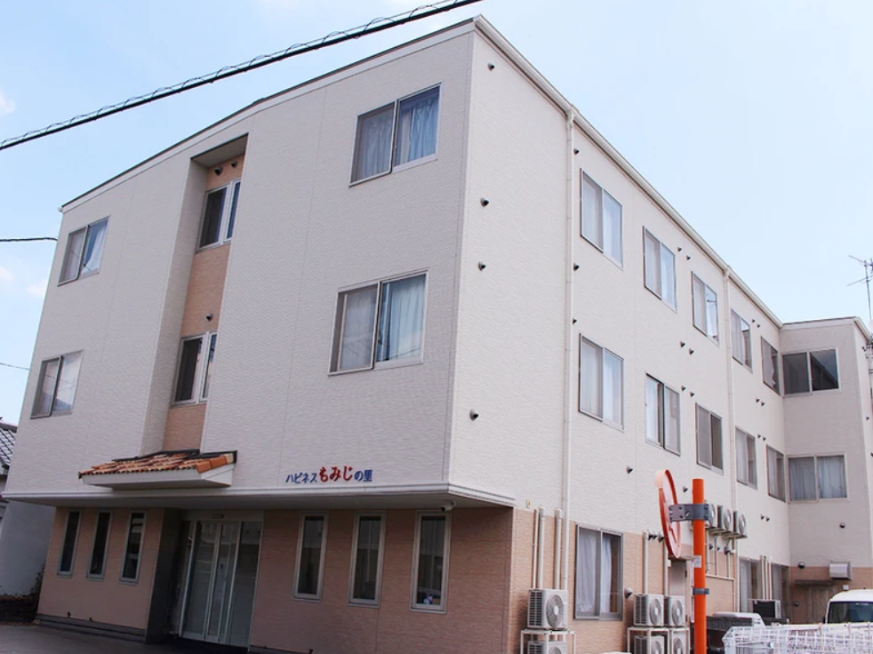 住宅型有料老人ホーム ハピネスもみじの里 外観