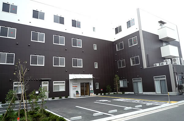 ココファン横浜川和 外観