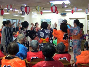 ベストライフ高幡 盆踊り