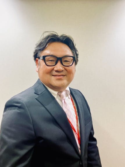 そんぽの家 岸里 ホーム長竹村　彰矩