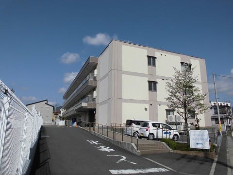 ニチイケアセンター伊勢原 外観