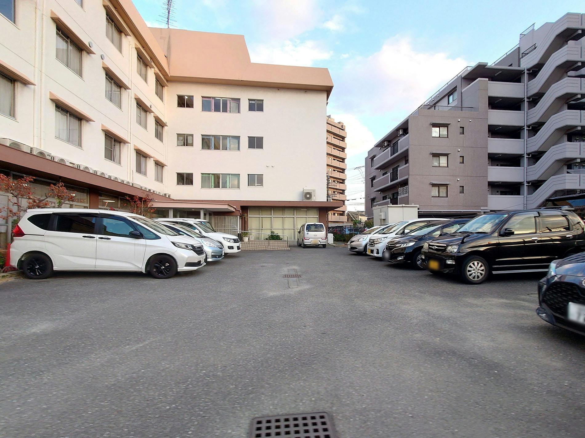 アイポケット高宮東 駐車場