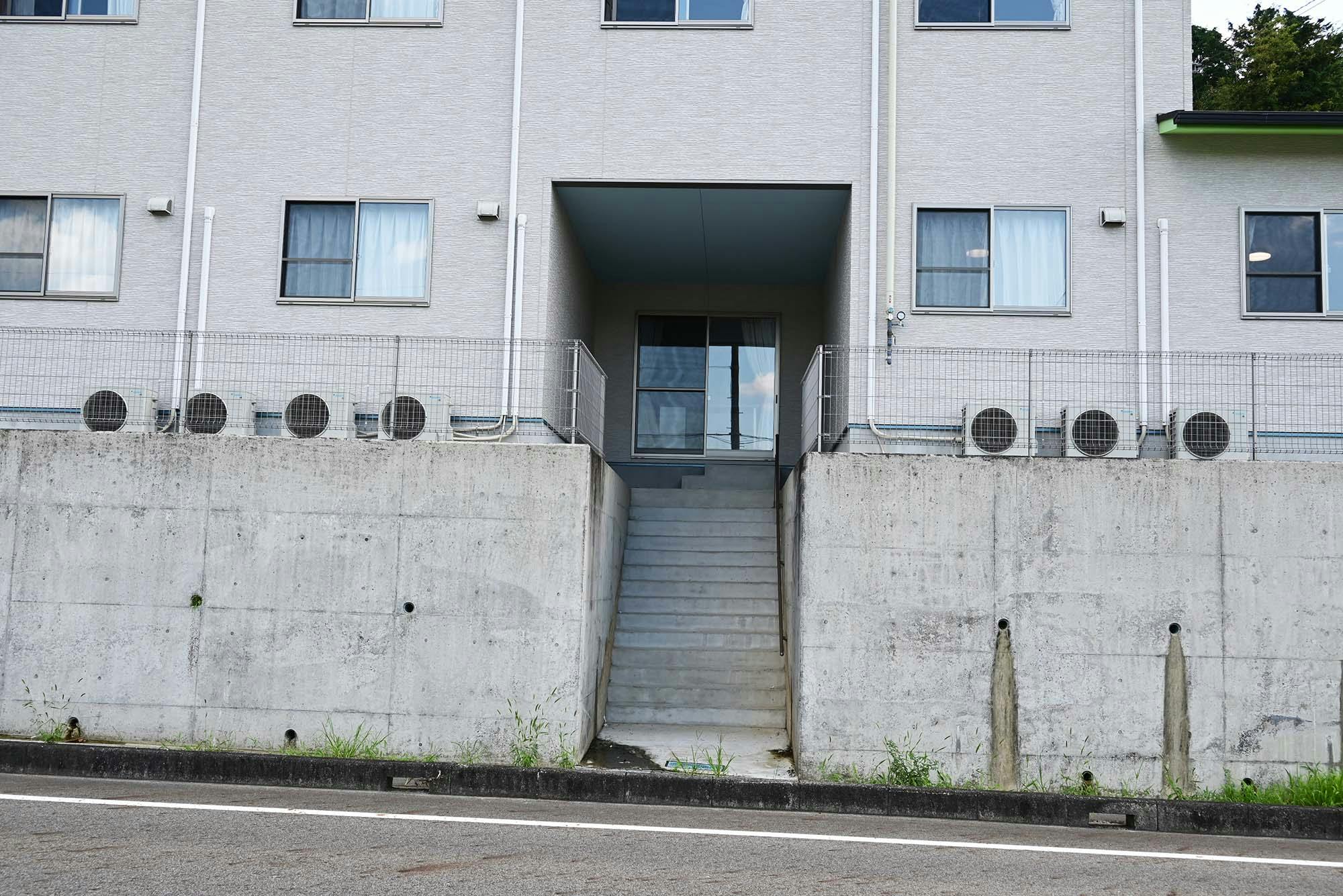 老人ホームますとみ 入口