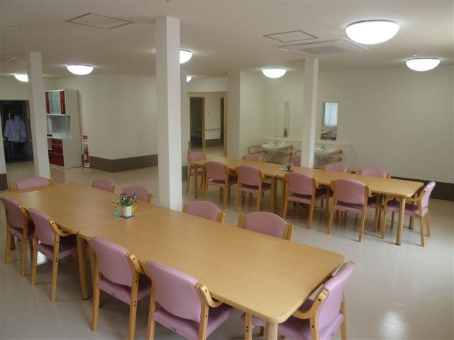 弥生桜参番館 食堂