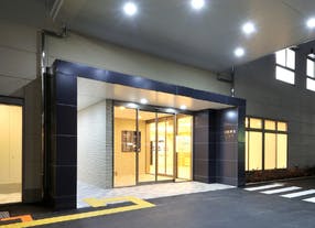 ケアネット徳洲会岸和田 エントランス