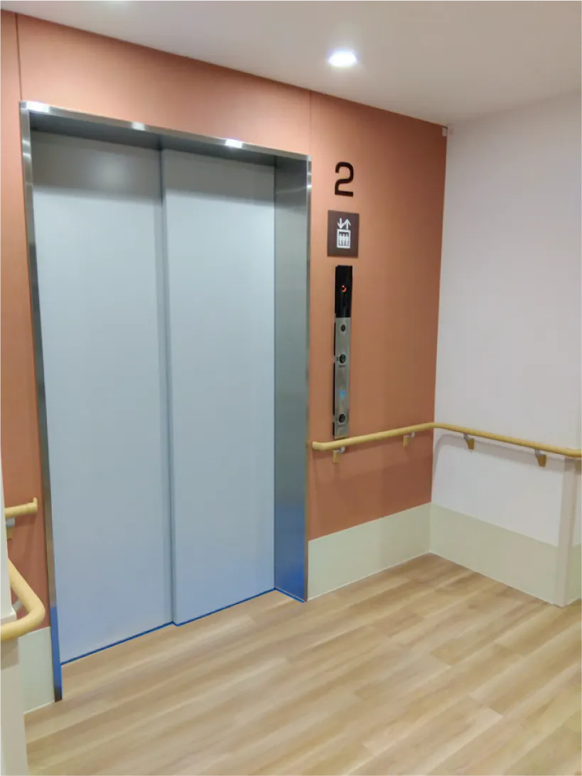 ほっぺるの家はすだ関山 エレベーターホール