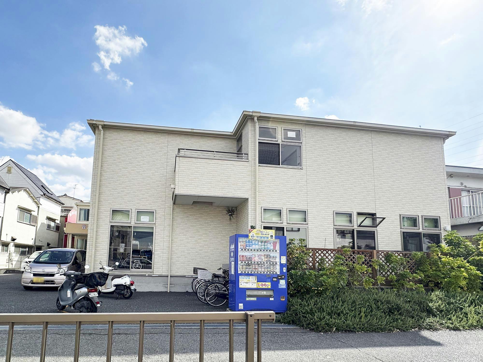 音の泉シャルール 外観