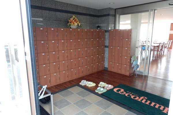 ココファン神水 玄関