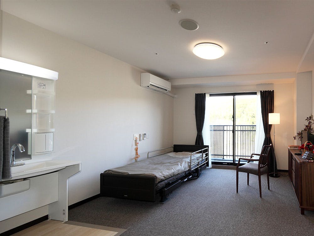 チャームスイート京都桂坂 居室