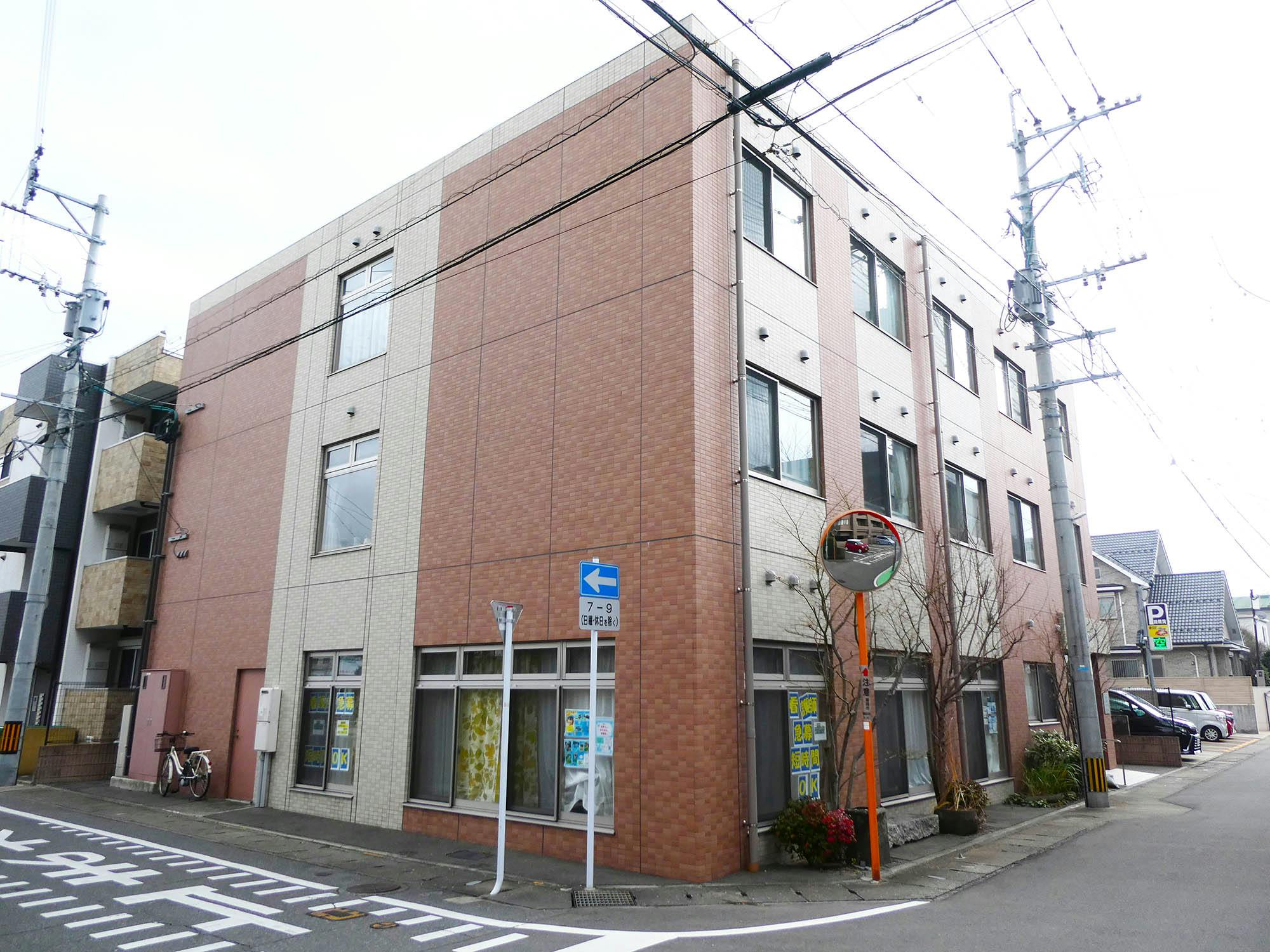 グリーンケア・百代 外観