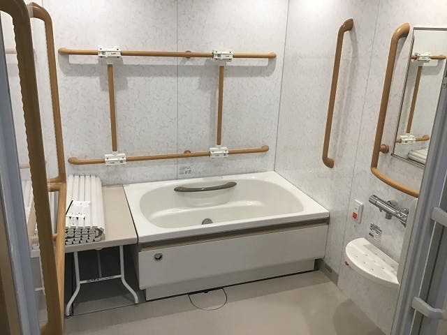 こころほーむ交野 浴室