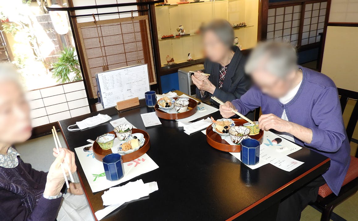 プレザングラン小金井 お食事ツアー