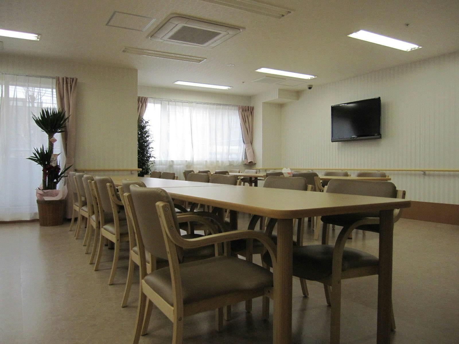 ライフパートナー磯路 食堂