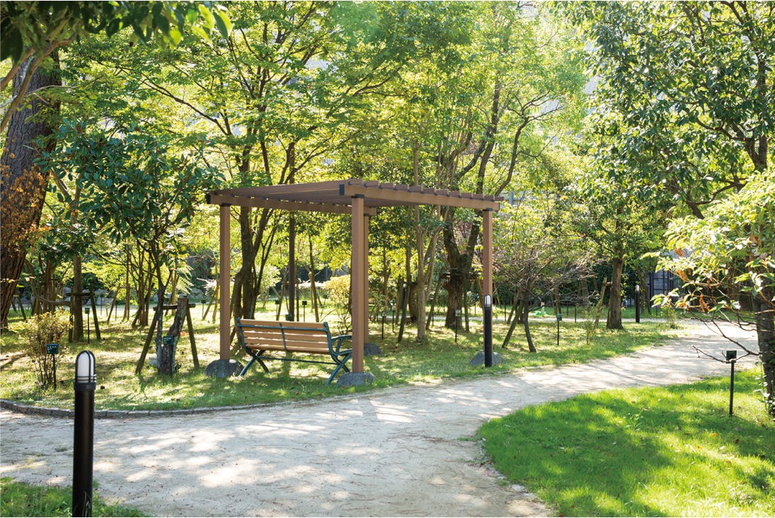 フェリオ百道 庭園