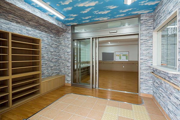 有料老人ホームメディケア福岡西 受付