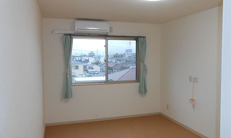 エル・クルー瓢箪山駅前 居室
