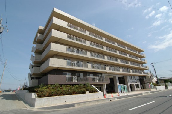 かわぐち翔裕館 外観