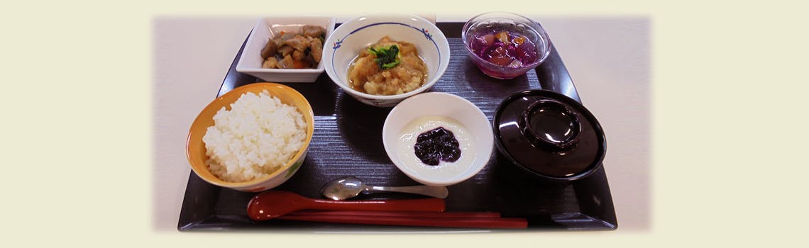 ルミエ市川 栄養管理された食事