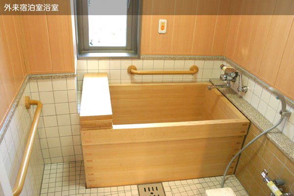 有料老人ホームくましろ・いづみ館 宿泊室浴室