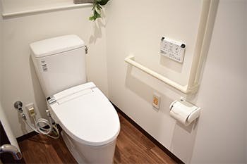ベストライフ西国立 居室（トイレ）