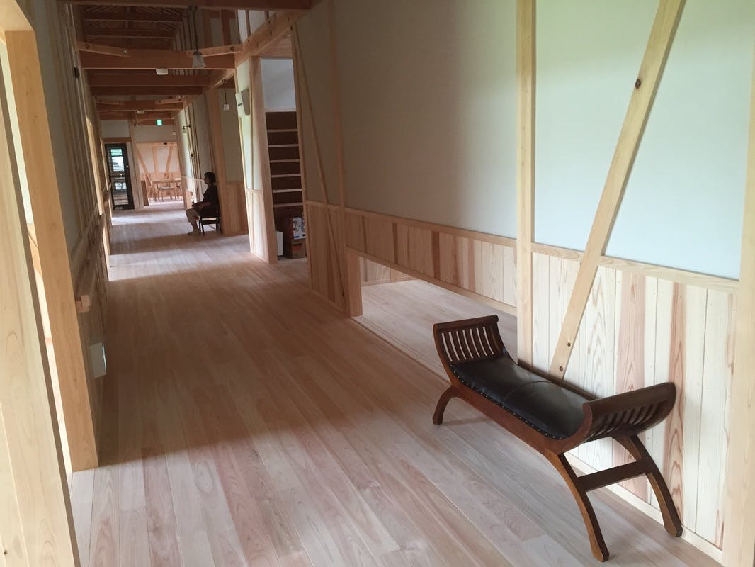 ごんの里 休憩できる廊下