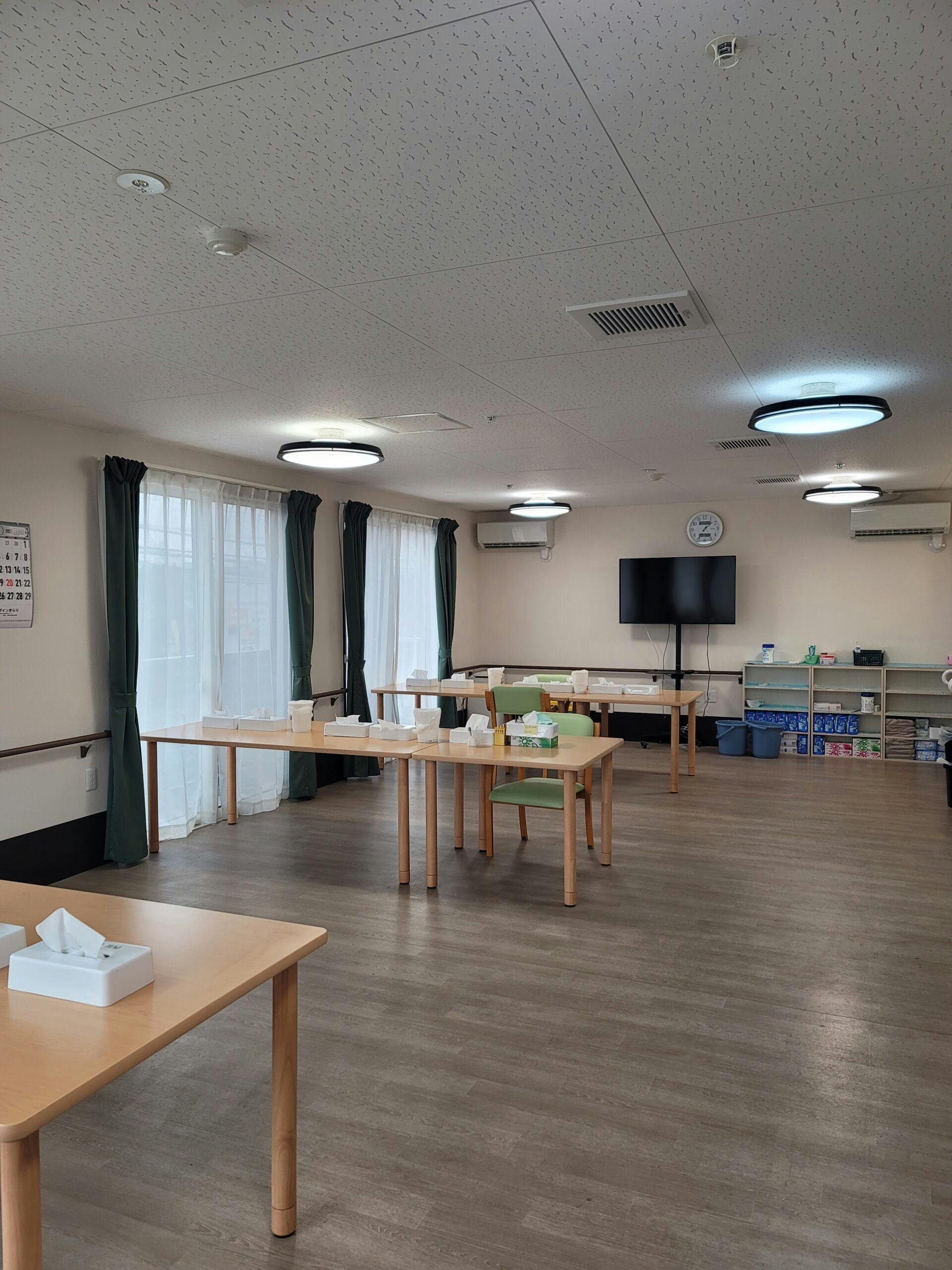 みつばメゾン川口西青木 食堂
