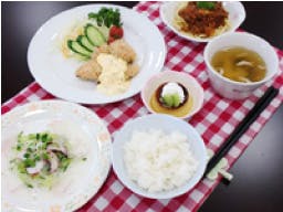 介護型ケアハウスストロベリー 食事例