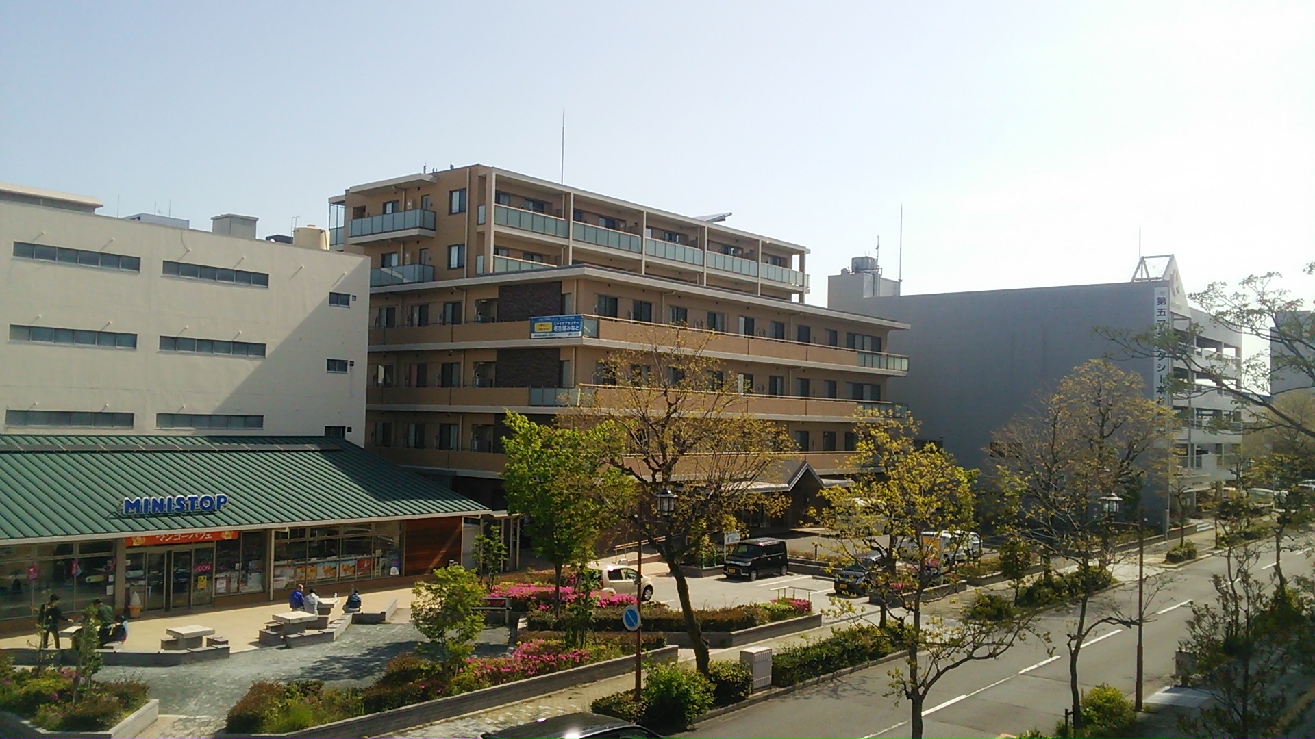 ニチイケアセンター名古屋みなと 外観