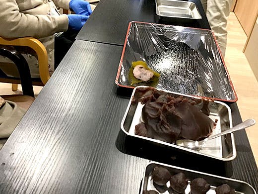 グループホームエクセレント嵯峨嵐山 桜餅作り