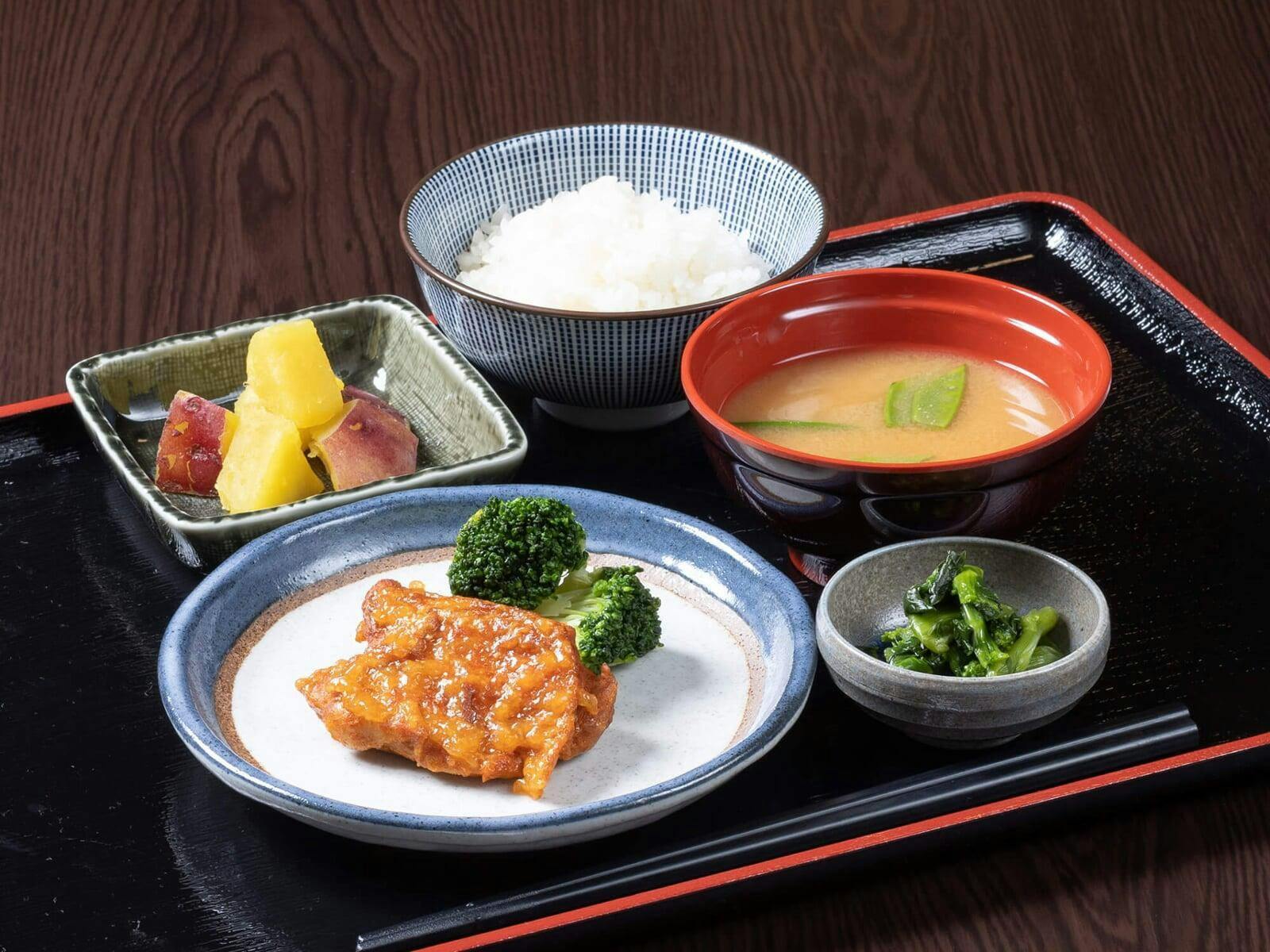 住宅型有料老人ホーム 葵 一般食