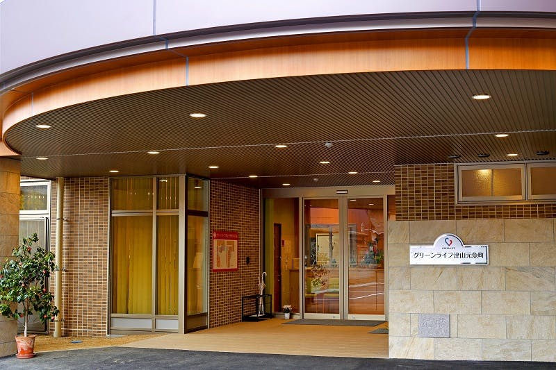 グリーンライフ津山元魚町 玄関