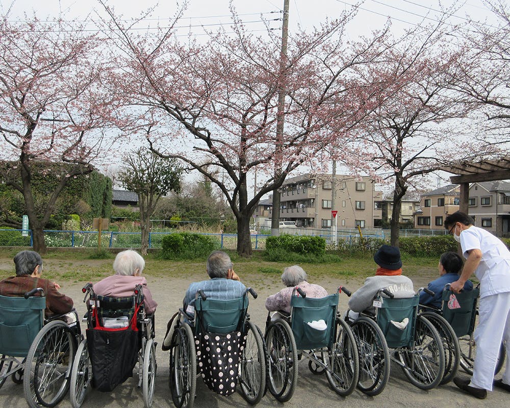 ハートランド明生苑 外出