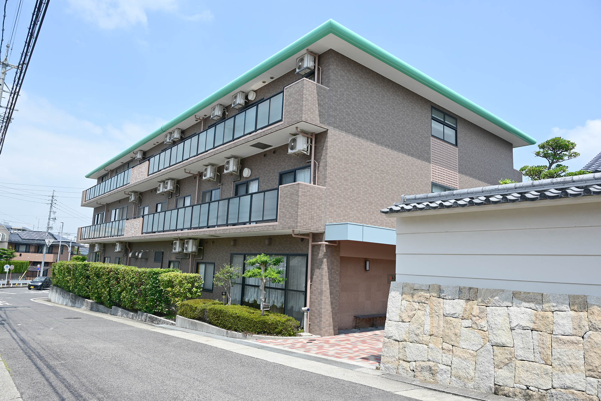 ラ・プラス鶴が沢 外観