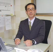はぴね福山 施設長西里 誠