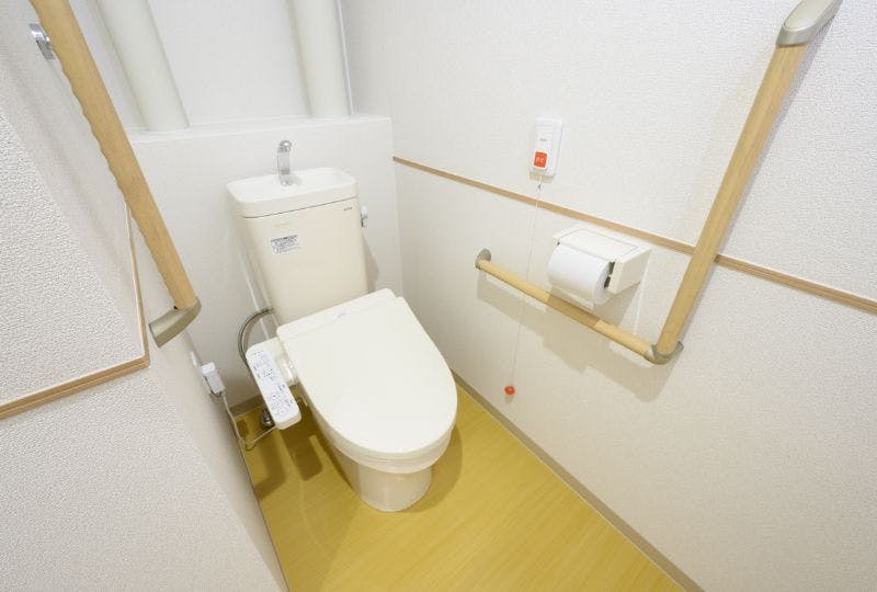 永幸苑ふかい 居室トイレ