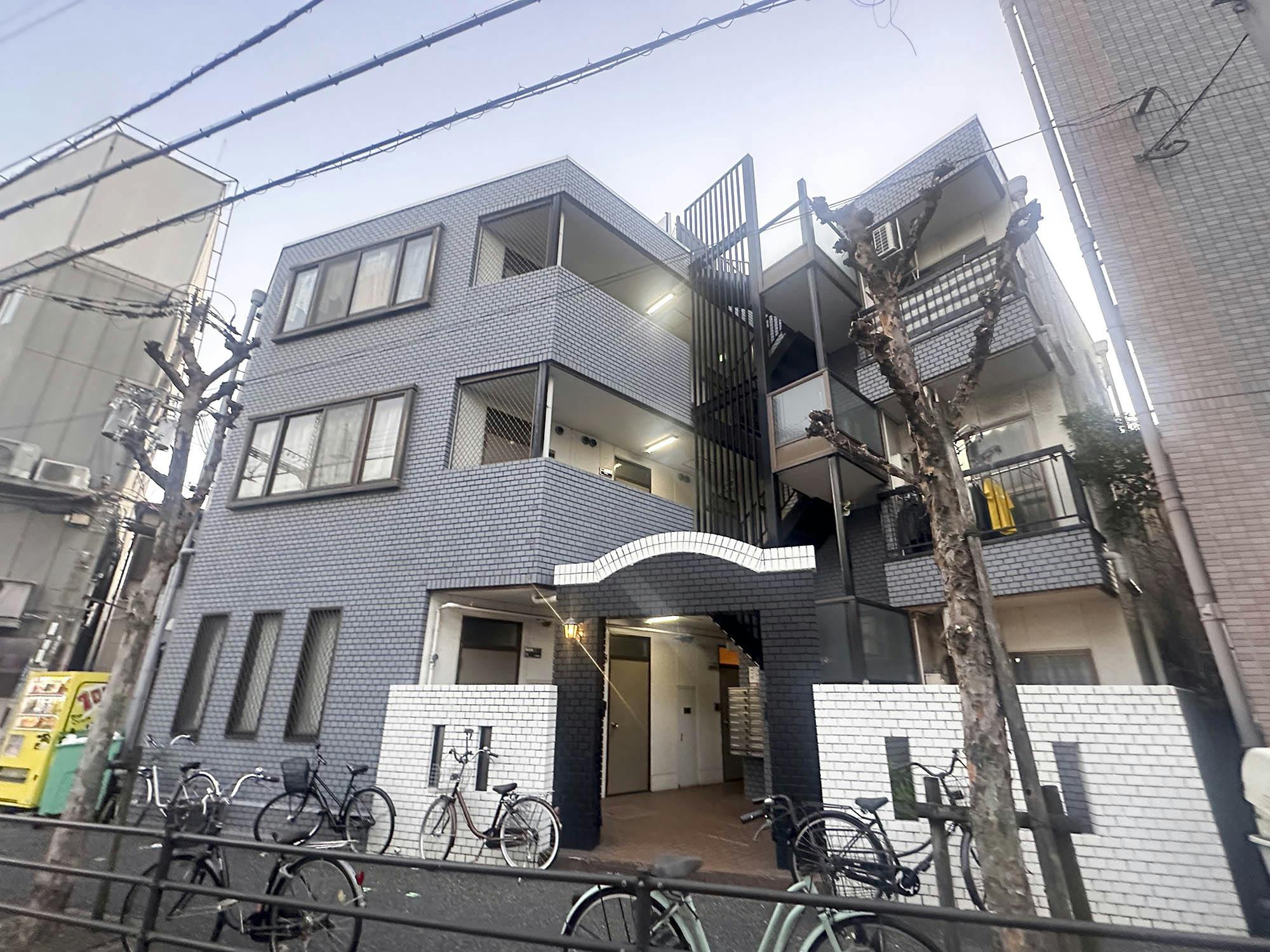 エーアンドシーハイツ俊徳道 外観