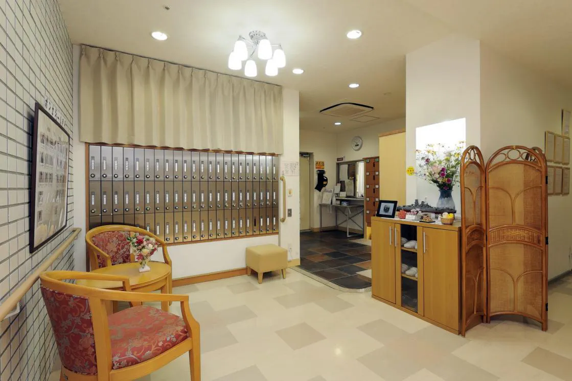 メディカルホームボンセジュール伊丹 1F エントランスラウンジ