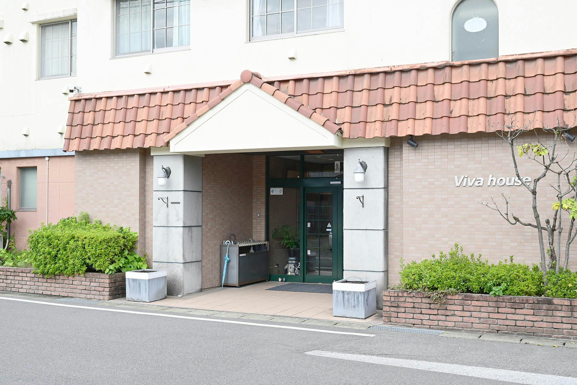 ヴィヴァハウス 入口