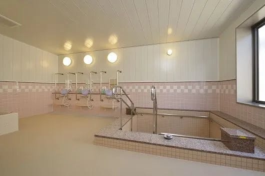 ココファン高屋 大浴場