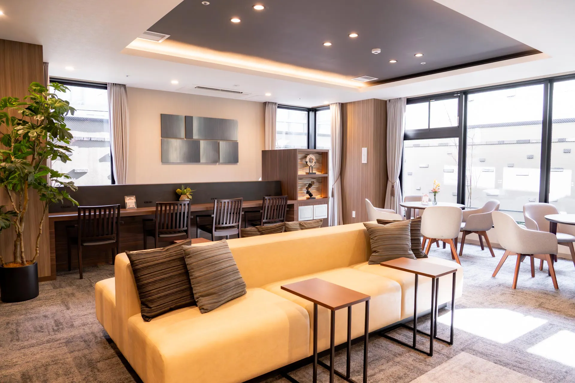 SOMPOケア ラヴィーレレジデンス博多住吉 エントランス