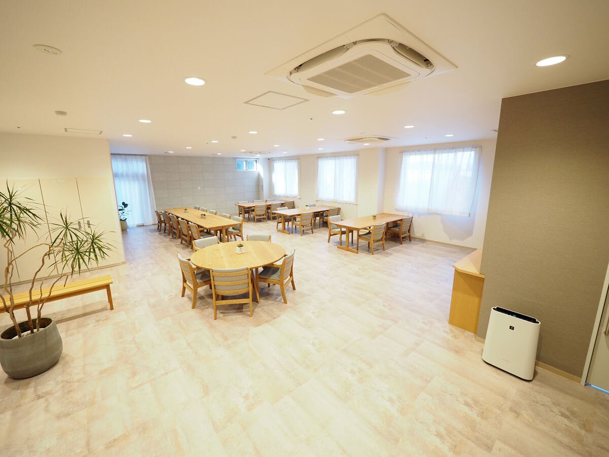 おおるり富塚 共用ダイニング