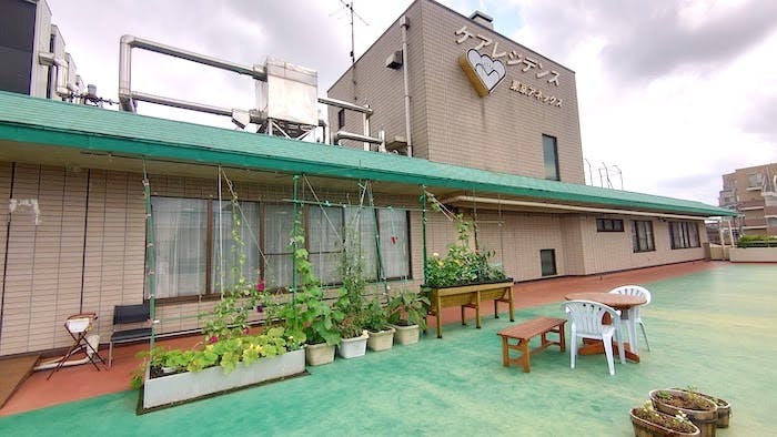 ケアレジデンス東京アネックス 3階テラス