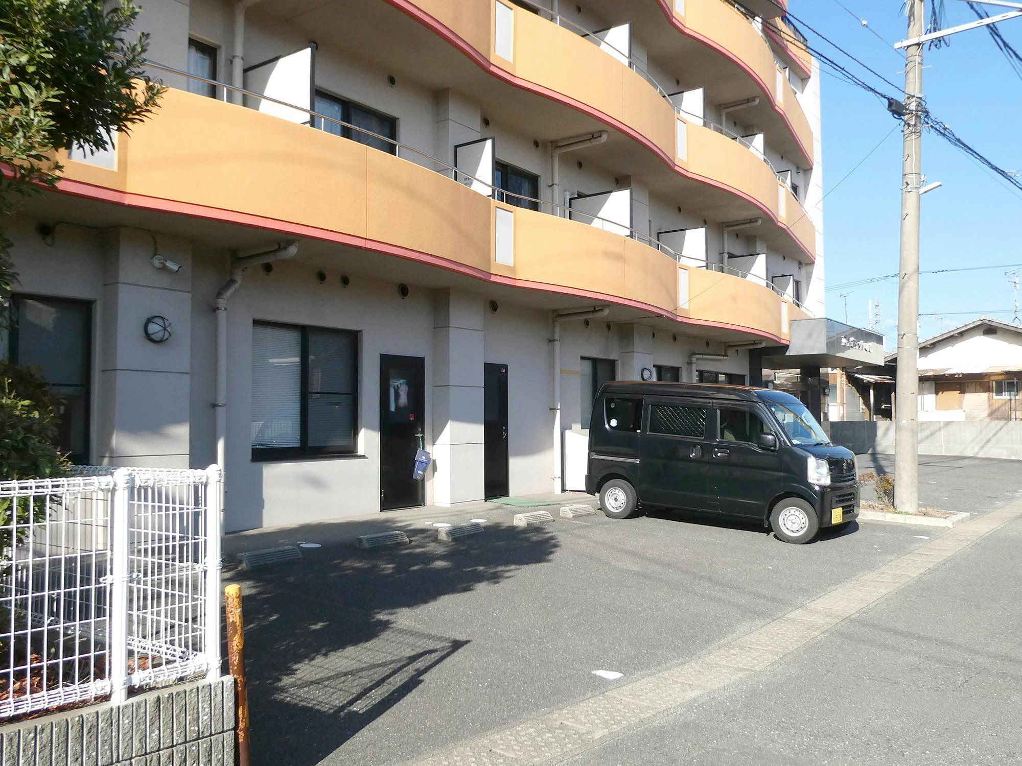 有料老人ホームアイポケット亀山 駐車場